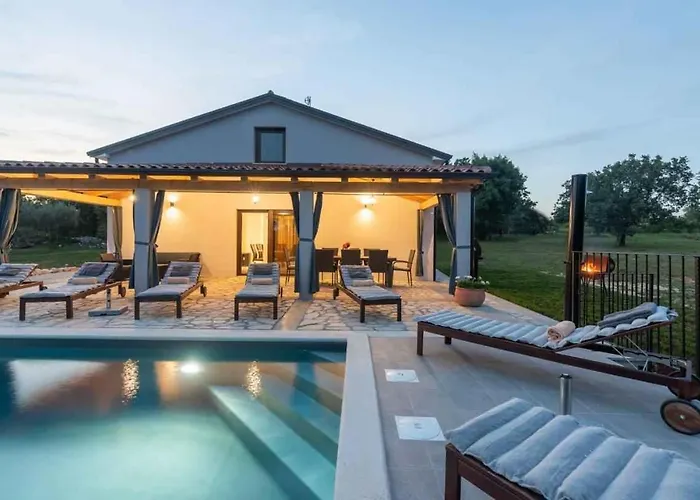 In - Region 43026 Holiday home *