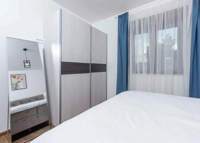 Holiday home In - Region 43026 *