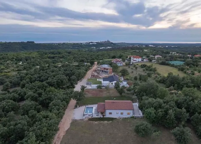 In - Region 43026 Holiday home Buje